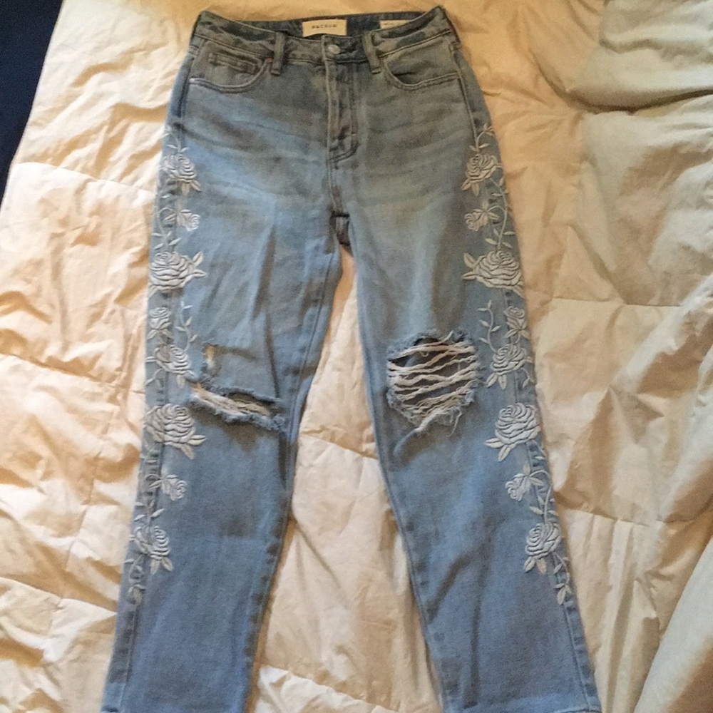 Mom Jeans
